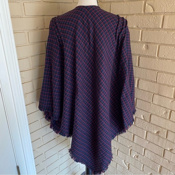 John Branigan Weavers Irish Wool Cape Poncho Made in Ireland Blue Red - Picture 7 of 9